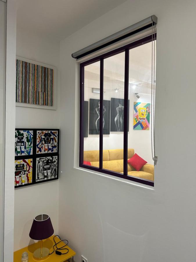 Pop Appart Appartement Artiste Configure En Galerie Dart A 200 M Du Centre Ville Avec Parking Prive Et Securise Gratuit Dans Copropriete Avignon Exterior photo